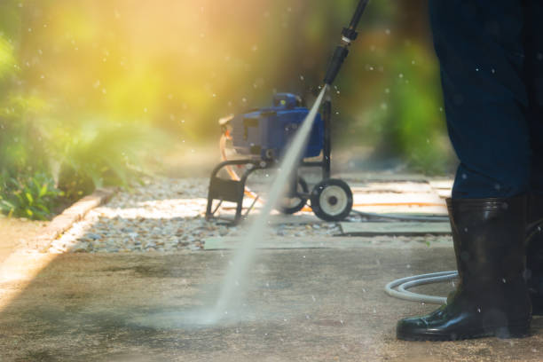 Best Driveway Pressure Washing  in Belen, NM